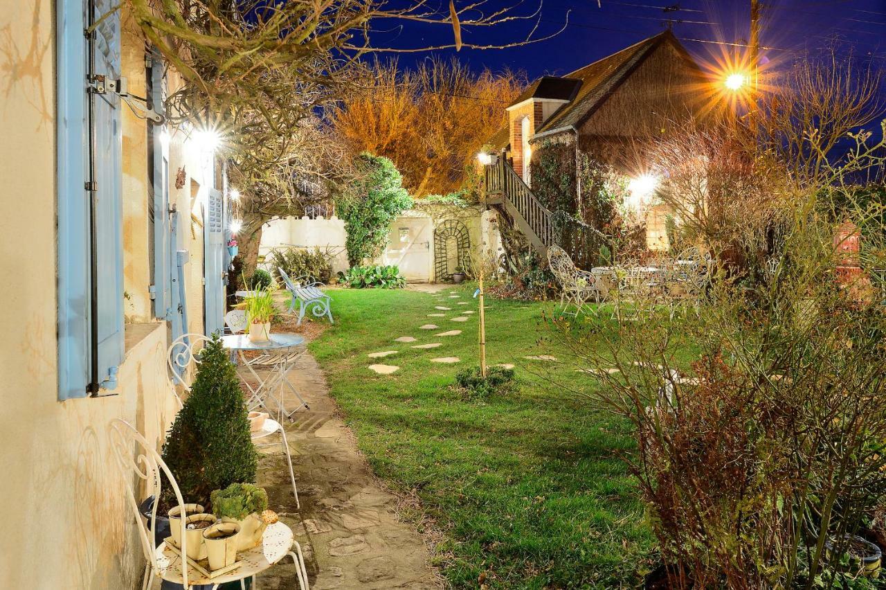 Maison D'Hotes A L'Ombre Bleue Mittainville Exterior foto